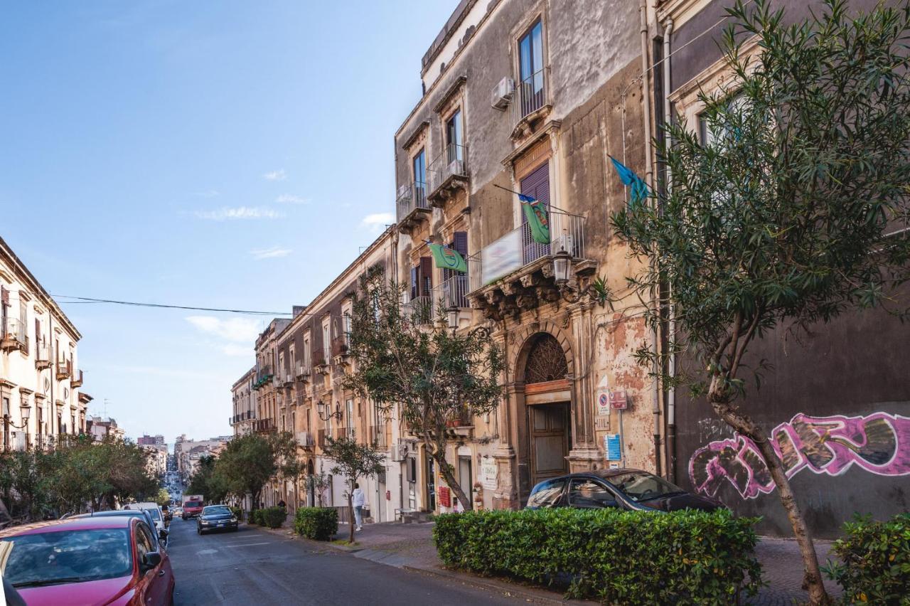 Modern Duplex With Balcony By Wonderful Italy Apartamento Catânia Exterior foto